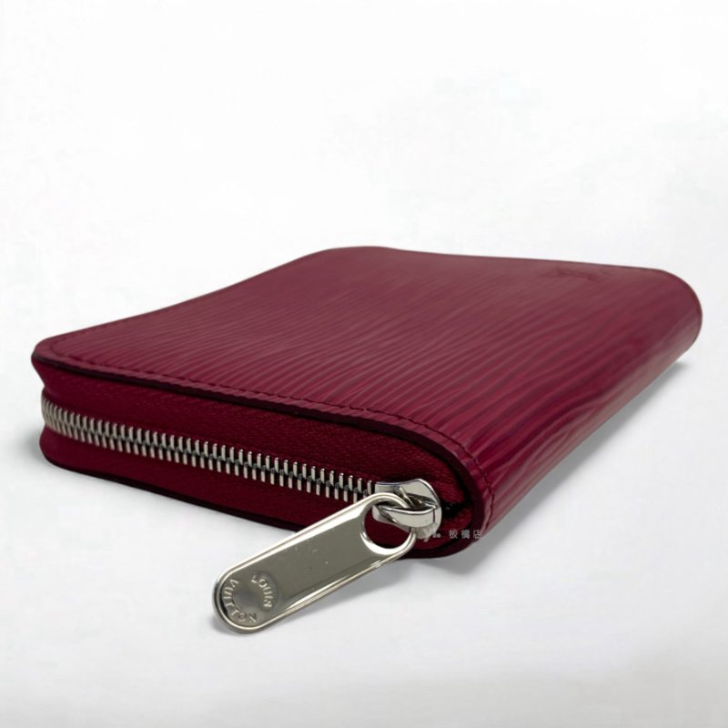 LV零錢包 紫紅色EPIㄇ拉零錢卡包M60383-6