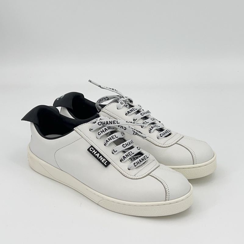 Chanel香奈兒 黑尾小白鞋 37碼。-0