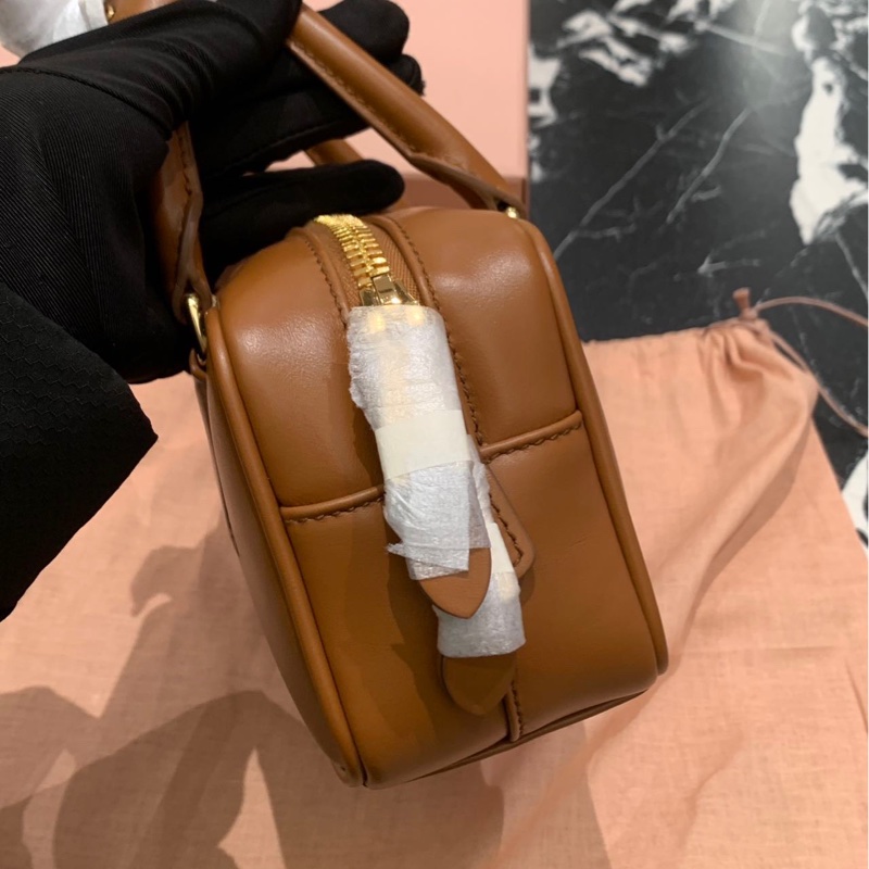 未使用过，Miu Miu/繆繆 乾邑色Arcadie皮革手袋 ，小號焦糖色保齡球包，手提包單肩-3