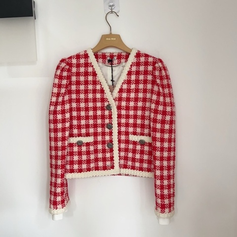 未使用過 衣服 MiuMiu 紅色 格子 粗呢 外套36碼 公價16550 肩寬35 胸圍90 衣長