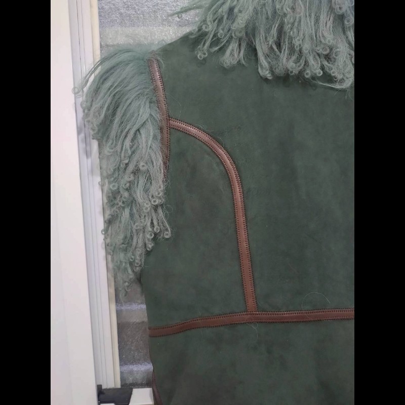 Gucci 灰綠麂皮羔羊毛邊背心-3