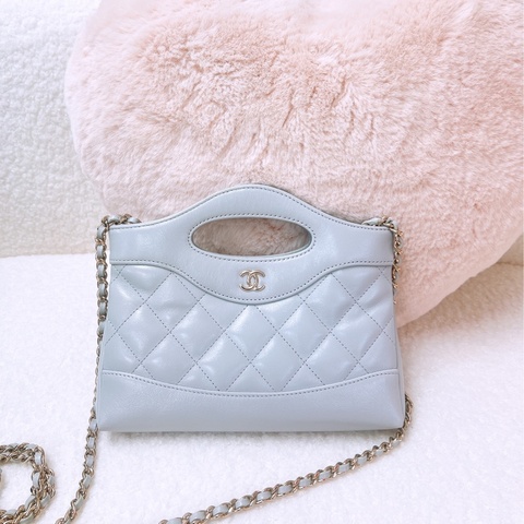 Chanel 31 nano 淺灰色手柄包
