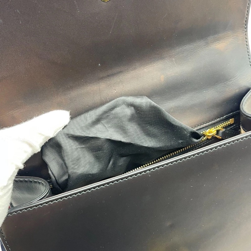 Gucci/古馳 黑色塞爾維亞中號,雙肩帶 ,可單肩斜挎,95新❤️成色 尺寸26✖️17-13