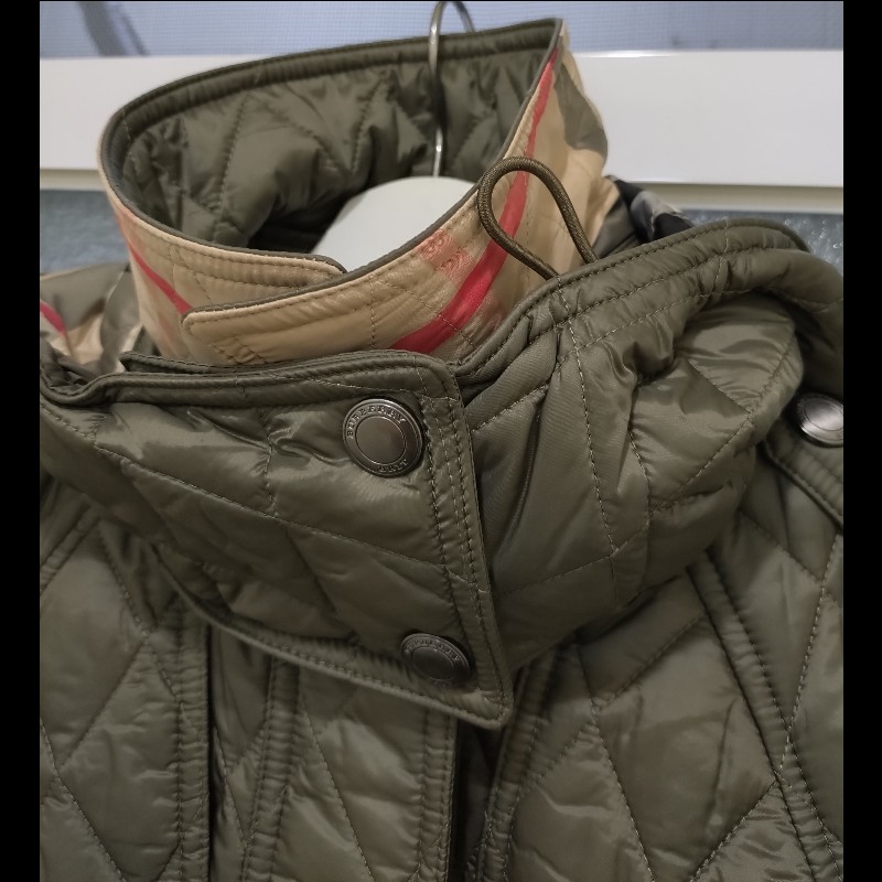 Burberry 灰綠菱格外套-5
