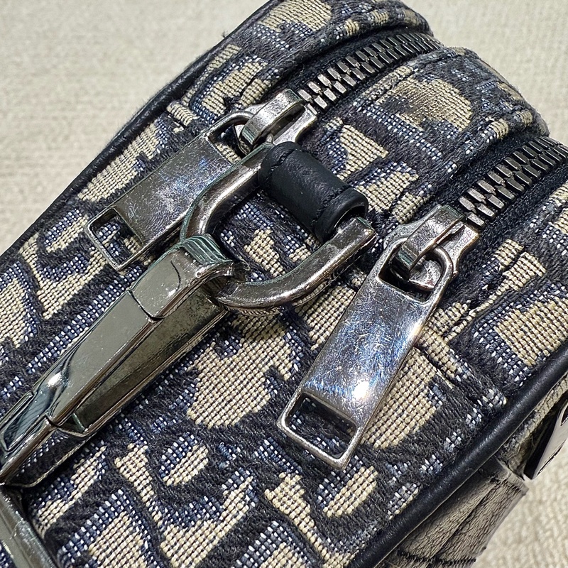 DIOR - Safari 提花相機包-17