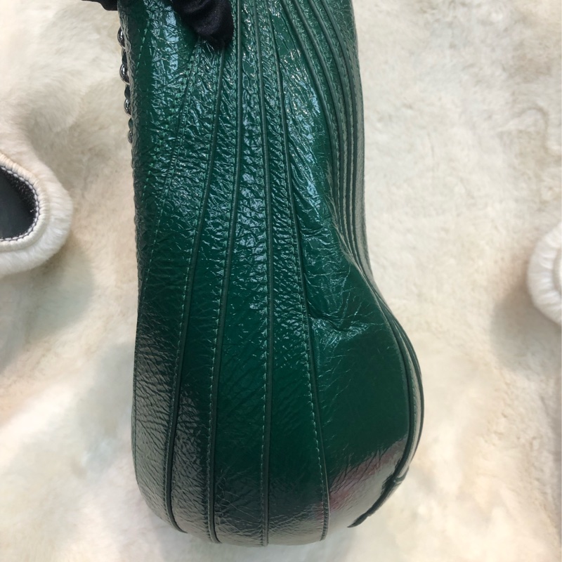 Chanel 綠色V紋圓底單肩鏈條袋 XB944-3