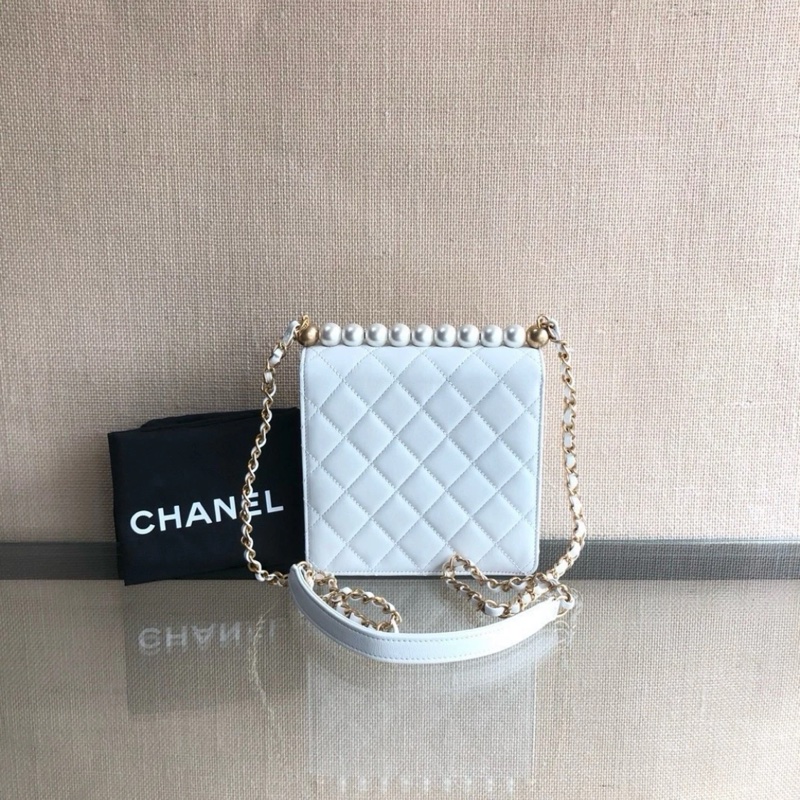 Chanel 香奈兒 Chic Pearls 翻蓋包-1