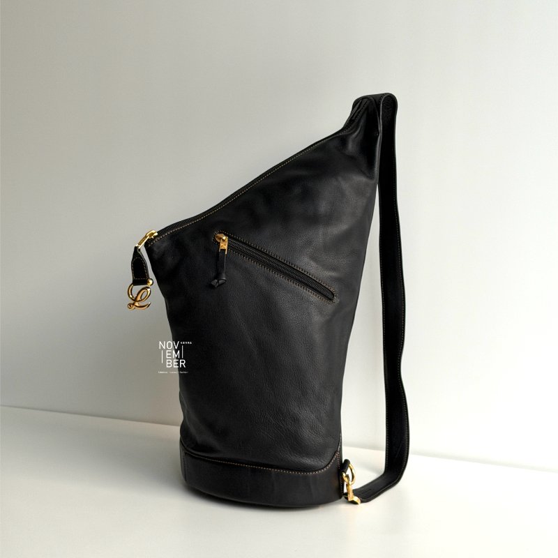 95新🫰🏻 LOEWE 羅意威 Anton Sling 後背包 斜背包 黑色金釦-2