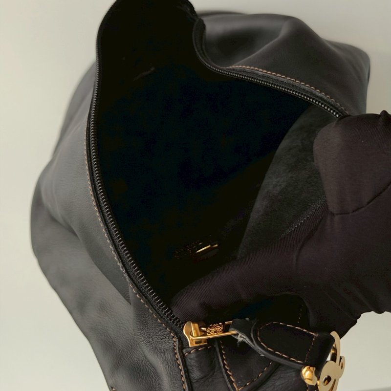 95新🫰🏻 LOEWE 羅意威 Anton Sling 後背包 斜背包 黑色金釦-7