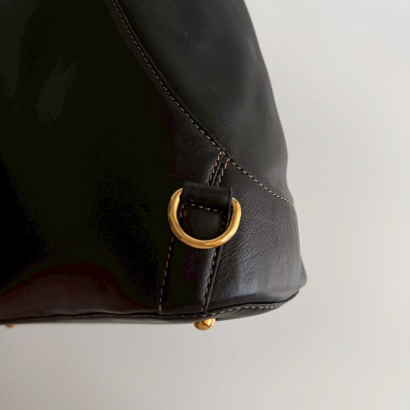 95新🫰🏻 LOEWE 羅意威 Anton Sling 後背包 斜背包 黑色金釦-9