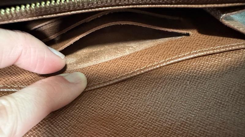 LOUIS VUITTON SARAH monogram 短款中夾-10