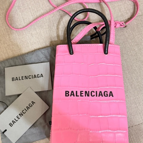 巴黎世家Balenciaga 粉紅色紙袋包