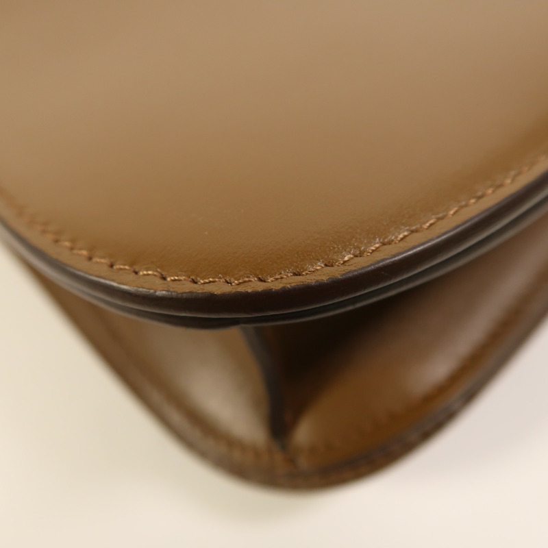 CELINE 牛皮皮革Classic Box金扣肩背袋-13
