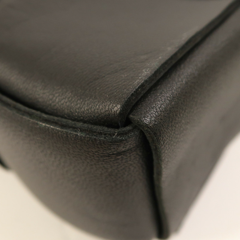 BOTTEGA VENETA 牛皮皮革Cassette Bag銀扣肩背袋-11