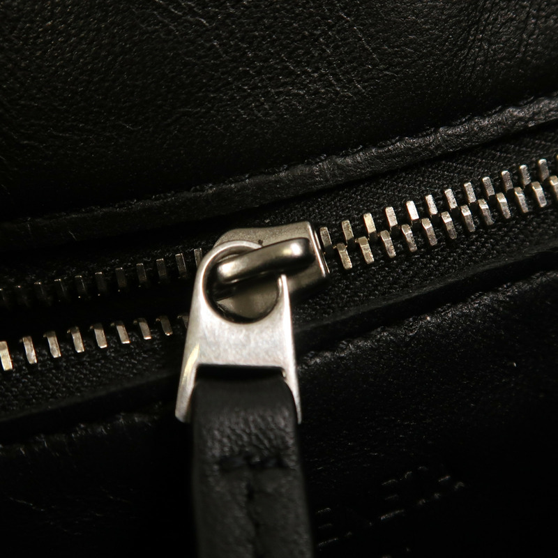 BOTTEGA VENETA 牛皮皮革Cassette Bag銀扣肩背袋-13