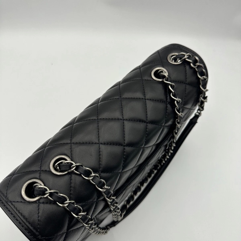 Chanel香奈兒 Citizen Zip CC 翻蓋包單肩包黑色 羊皮-3