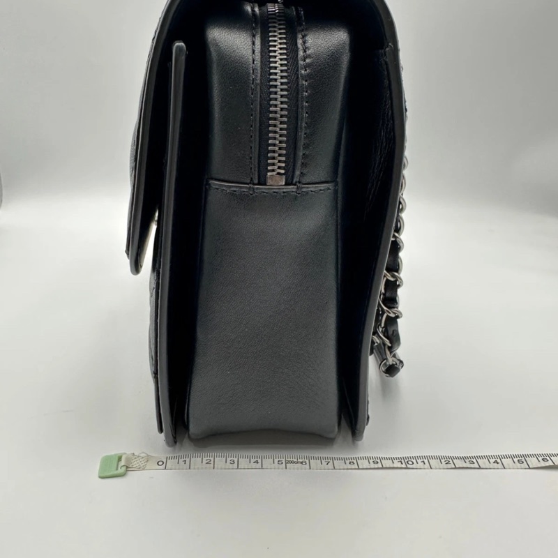 Chanel香奈兒 Citizen Zip CC 翻蓋包單肩包黑色 羊皮-14
