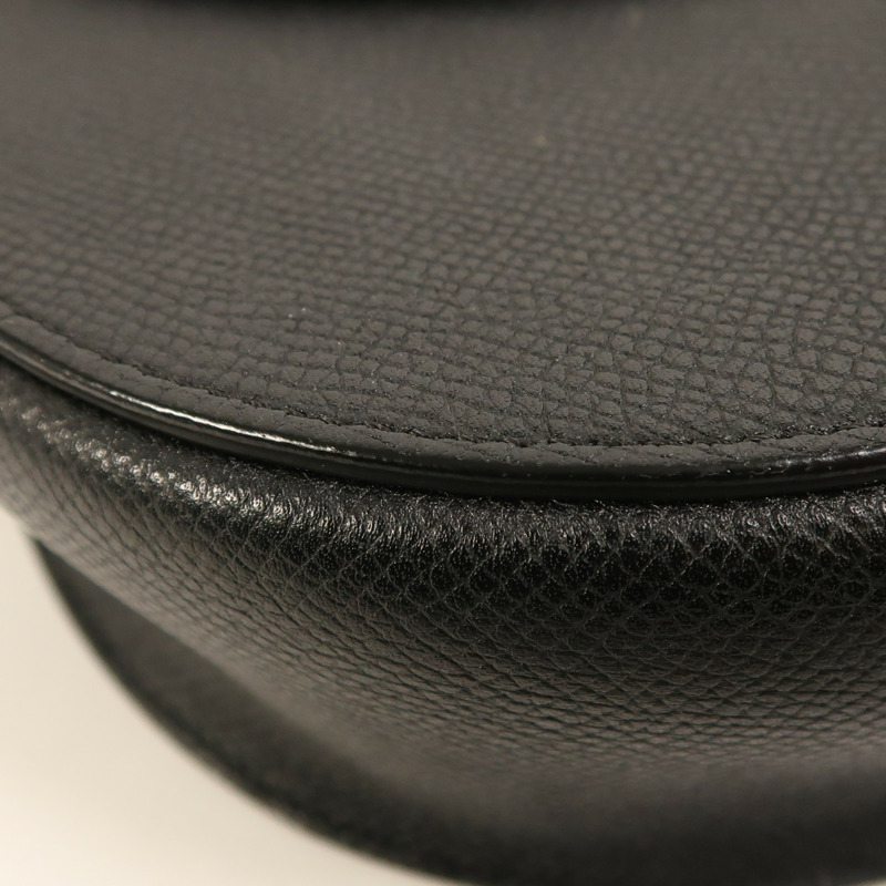 CELINE 牛皮皮革Trotteur金扣肩背袋-11