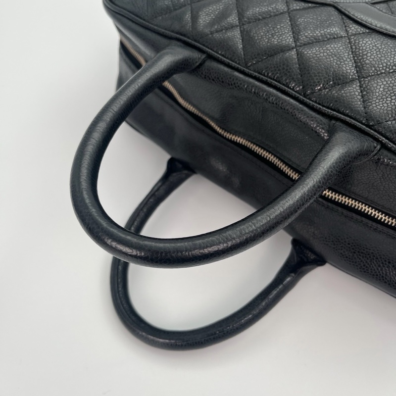 「JL精品代購」香奈兒黑金牛皮大logo手提保齡球小號-12