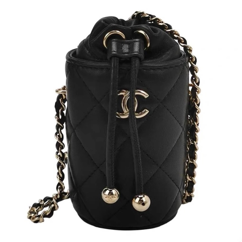 Chanel香奈兒抽繩盒形菱格紋水桶迷你斜挎包-0