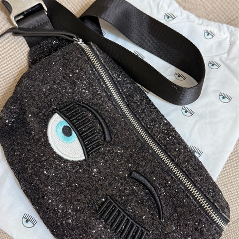 Chiara Ferragni  黑色閃光腰包 (glitter belt bag)