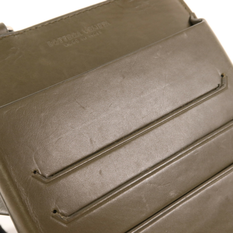 BOTTEGA VENETA 皮革Phone Bag銀扣肩背袋-13