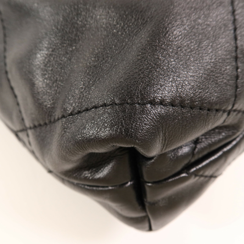 CHANEL 牛皮皮革Chanel Mini 22金扣手挽肩背兩用袋-12