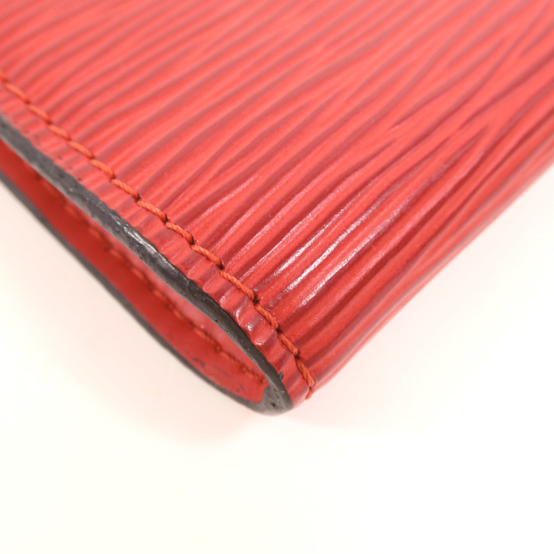 LOUIS VUITTON Epi Pochette Accessories金扣手挽袋-9