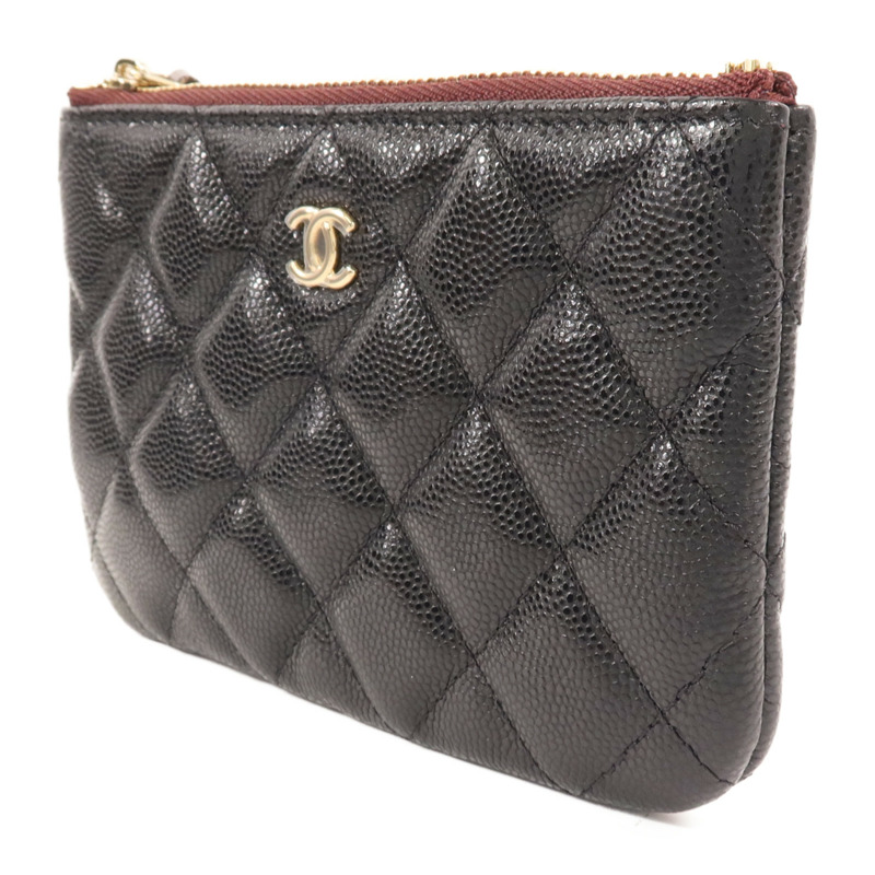 CHANEL 牛皮皮革Mini Pouch金扣手拿包-2