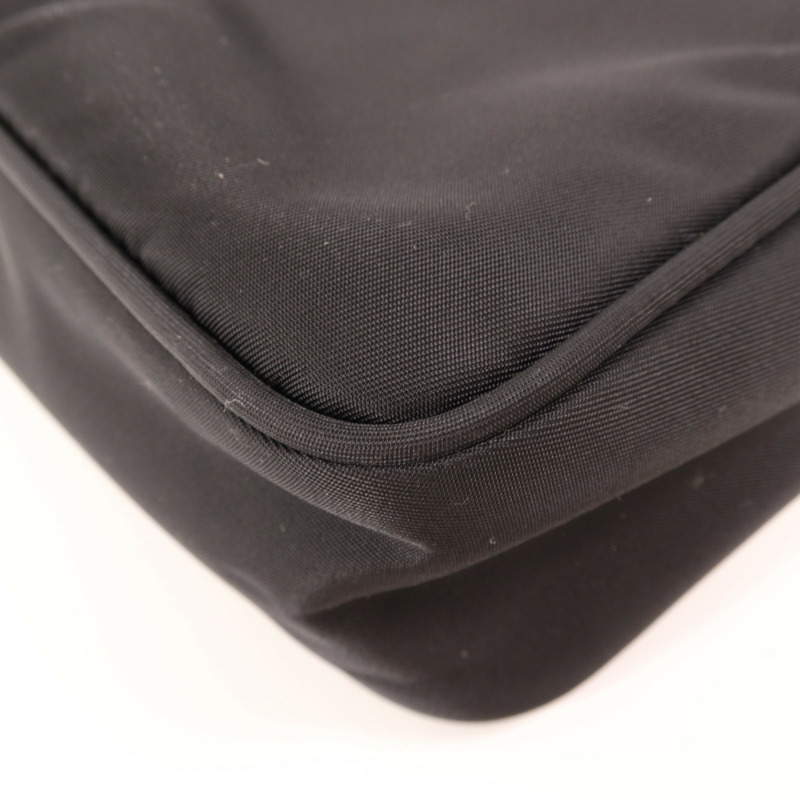 PRADA 尼龍Re-Edition 2000 Mini銀扣手挽袋-11