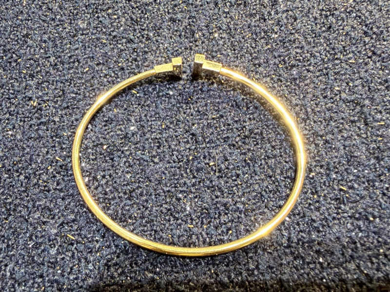 Tiffany蒂芙尼 T系列 窄版雙T手環T wire 線圈手環 手鐲M號 有外盒-1