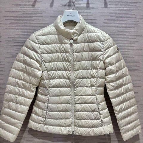 💎Han's house精品服飾💎 moncler Igelle 羽絨 外套 可手水洗 現貨 XS ~ S 原價45800