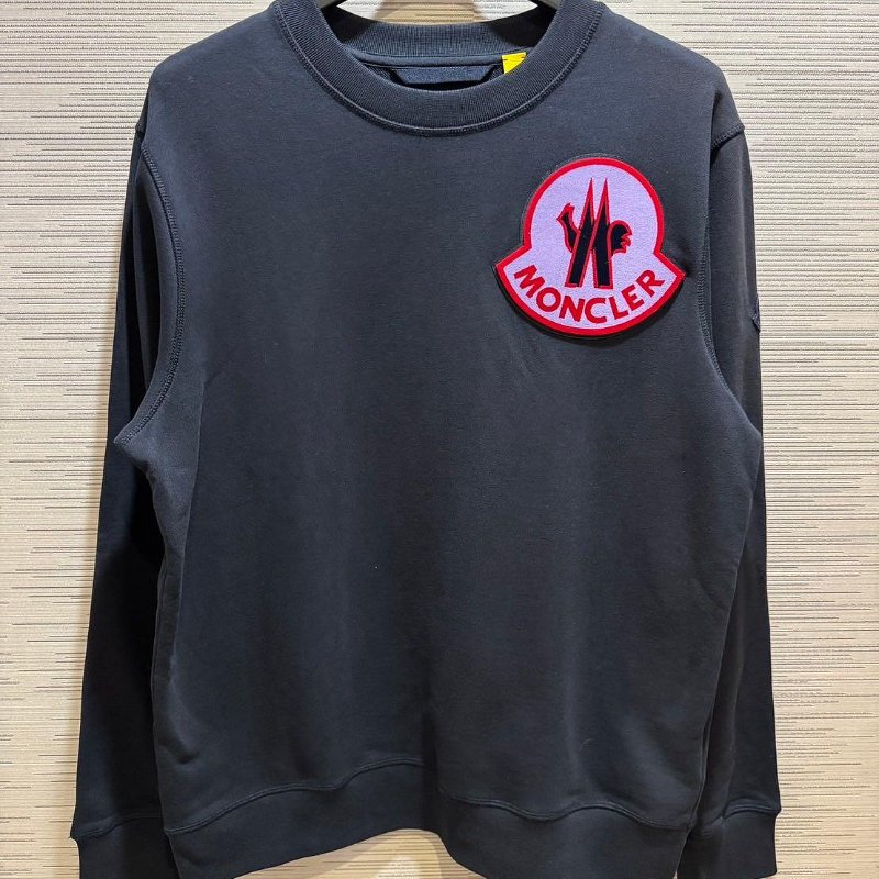 💎Han's house精品服飾💎 moncler 聯名 1952 大LOGO 衛衣 大學T-0