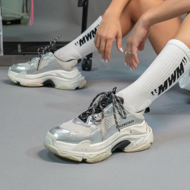 💎Han's house精品服飾💎Balenciaga TRIPLE S 巴黎世家 復古 老爹涼 半拖 懶人鞋 鞋-6