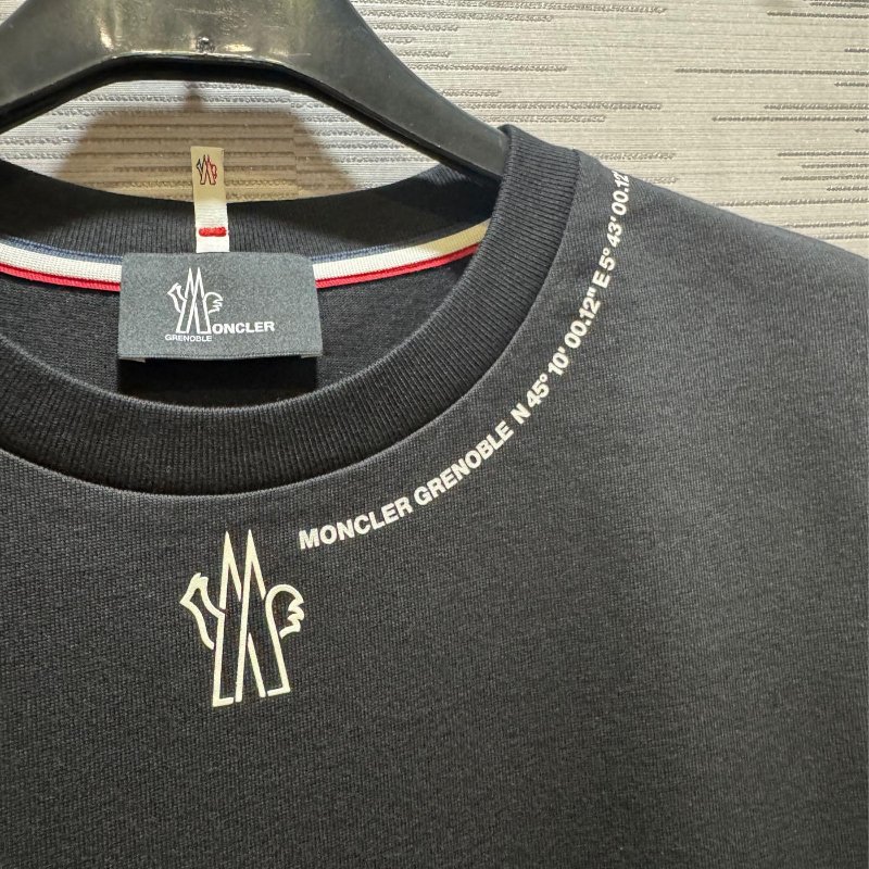 💎Han's house精品服飾💎moncler 滑雪系列 短T T恤 短袖-1