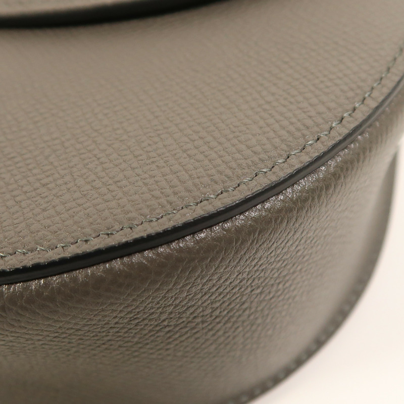 CELINE 牛皮皮革Trotteur金扣肩背袋-10