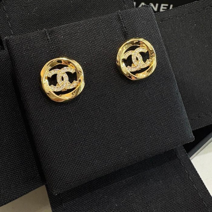 *SHIHNA名牌精品* CHANEL 金色雙C標誌耳環-0