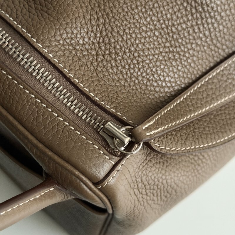 98新🫰🏻Hermès 愛馬仕 Lindy 30 大象灰銀釦-13