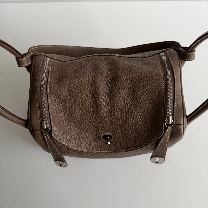 98新🫰🏻Hermès 愛馬仕 Lindy 30 大象灰銀釦-14