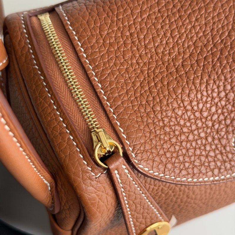 99新🆕 Hermès 愛馬仕 Lindy Mini 金棕金釦 二代-16