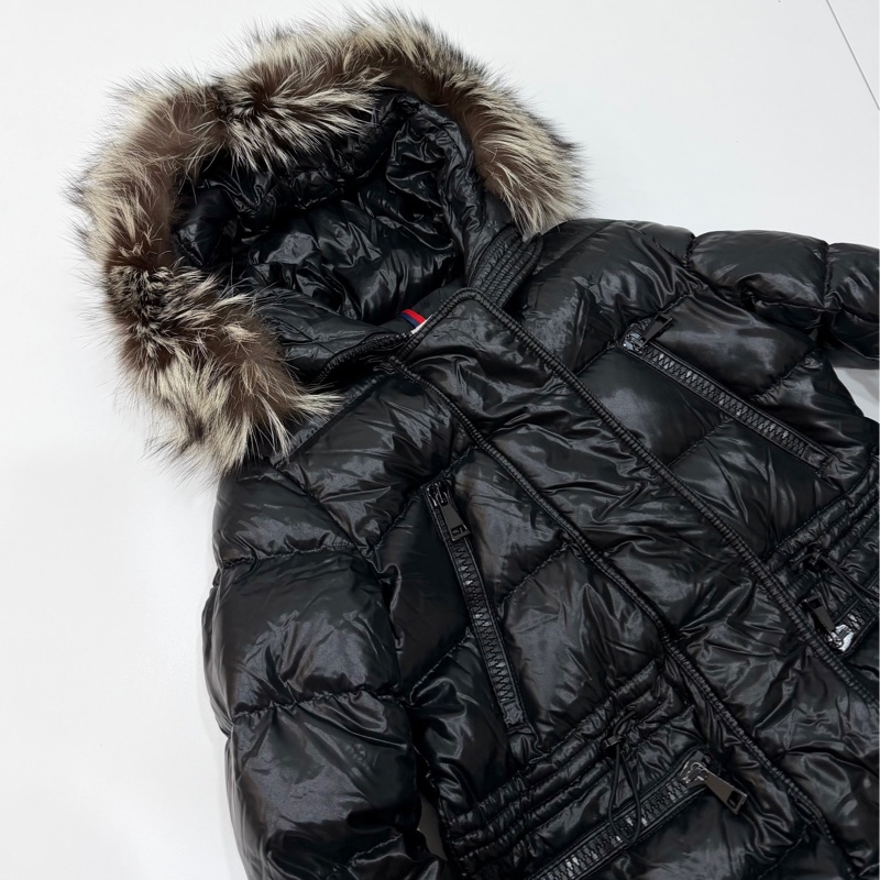 Moncler aphroti 黑色 銀狐毛領 長版 收腰 長版羽絨 羽絨外套 夾克 長版外套 外套-16