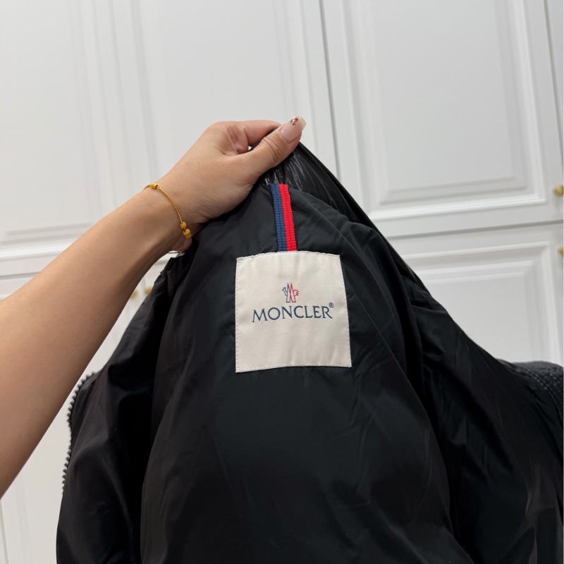 Moncler aphroti 黑色 銀狐毛領 長版 收腰 長版羽絨 羽絨外套 夾克 長版外套 外套-20