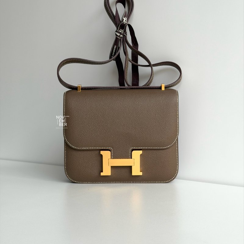 98新🫰🏻 全配有購證🙌🏻 Hermès 愛馬仕 Constance mini 大象灰金釦-0