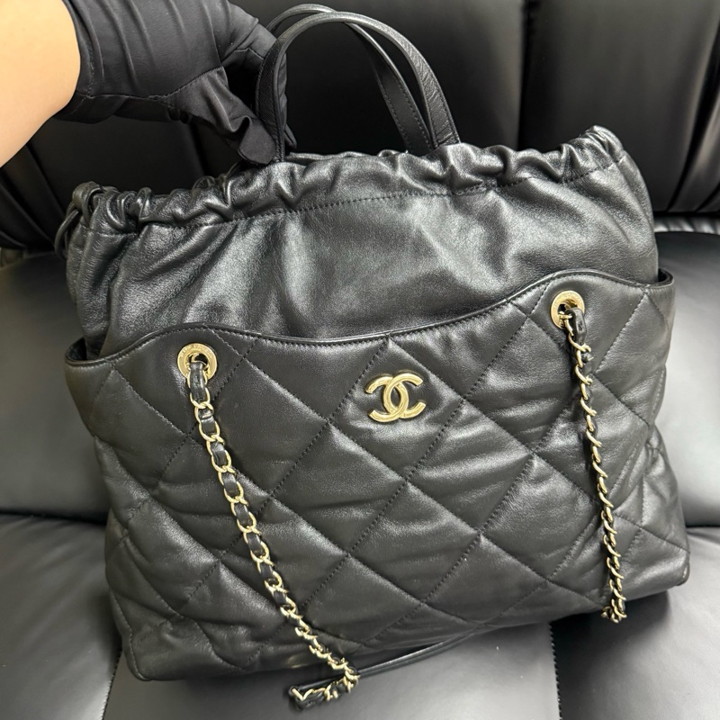 ✨Chanel 黑金羊皮 中號托特 手提肩背都好看🖤-3