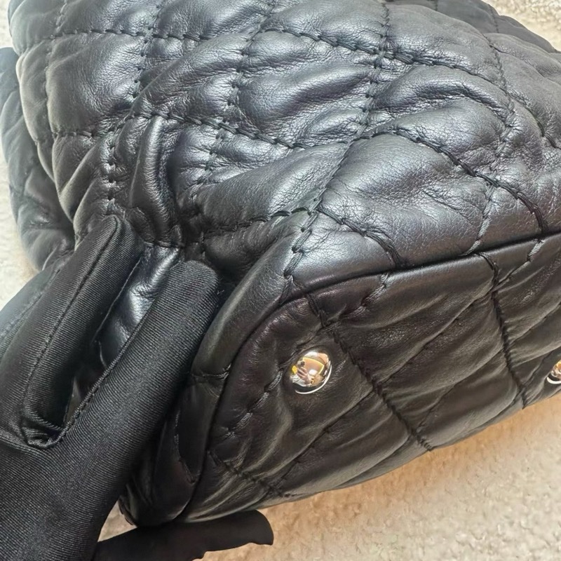 ✨Chanel 黑銀牛皮 泡芙托特包🖤-10