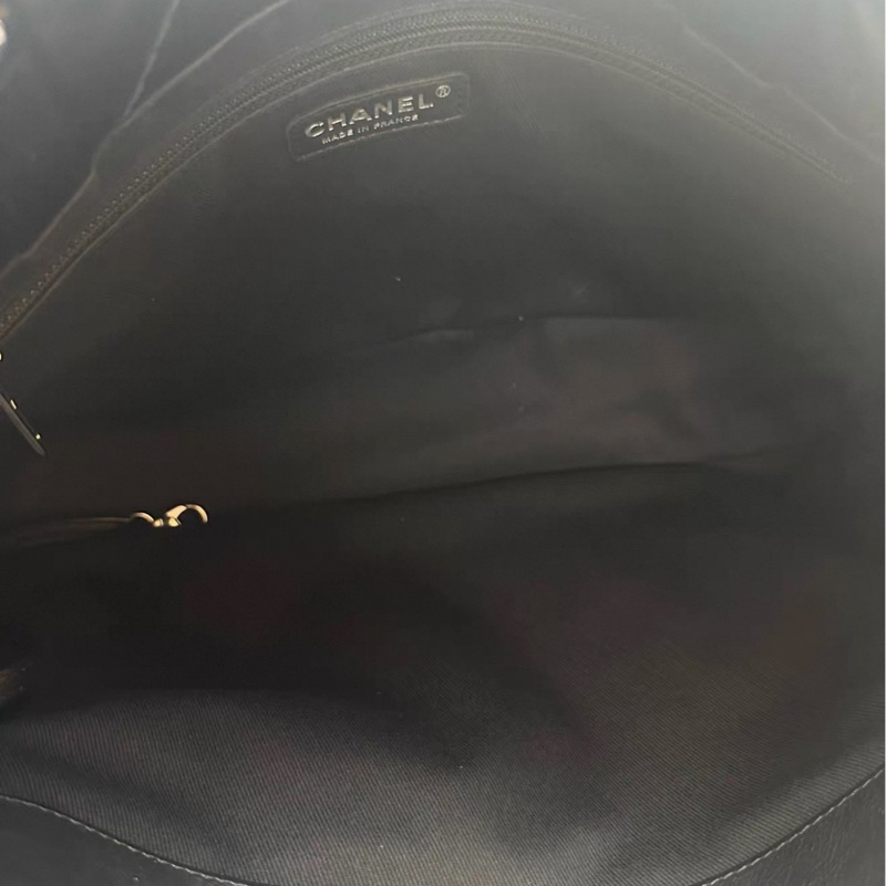 ✨Chanel 黑銀牛皮 泡芙托特包🖤-11