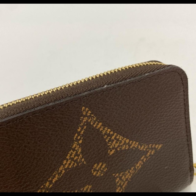 Lv 拉鏈短夾 大Logo款-12