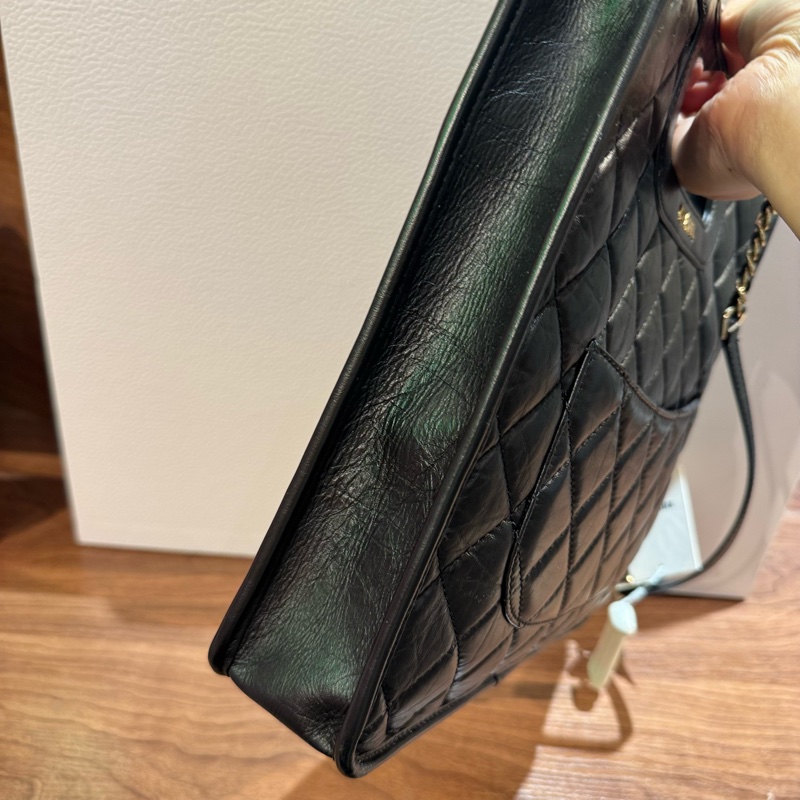 Chanel/香奈兒油蠟皮20P限量款徽章系列限量款2way托特琴譜包-7