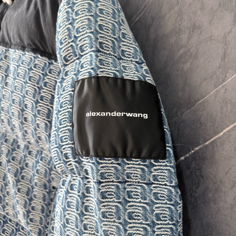 00297 alexander wang黑藍滿印羽絨服xs碼，帶吊牌-2