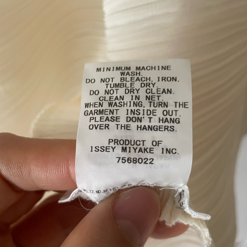 ▪️富貴選物FUGUEI▪️三宅一生PP 蘑菇白 彈跳短袖 單扣開衫外套-9